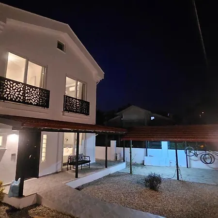 Galaxy Villa *